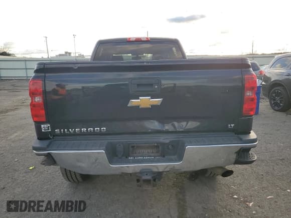 ✅ 2015 Chevrolet Silverado 2500HD LT • VIN: 1GC1KVEG5FF668528 • Lot: 84861185. Wystawiony na Copart z przebiegiem 171 835 mil. Bezpłatny archiwum sprzedaży aukcyjnych z USA i szczegółowy raport historii pojazdu na DreamBid. Zdjęcie 6.