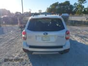 ✅ 2015 Subaru Forester Limited • VIN: JF2SJARC0FH495501 • Lot: 43731232. Wystawiony na IAAI z przebiegiem 89 385 mil. Bezpłatny archiwum sprzedaży aukcyjnych z USA i szczegółowy raport historii pojazdu na DreamBid. Zdjęcie 16.