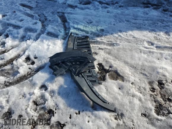 ✅ 2022 Ram 1500 TRX • VIN: 1C6SRFU94NN184631 • Lot: 45788575. Wystawiony na Copart z przebiegiem 71 665 mil. Bezpłatny archiwum sprzedaży aukcyjnych z USA i szczegółowy raport historii pojazdu na DreamBid. Zdjęcie 12.