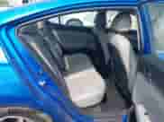 2018 Hyundai Elantra Value Edition z VIN 5NPD84LF7JH279551, wystawiony jako IAAI lot #40075962 z przebiegiem 91 961 mil mil oraz . Historia ofert i sprzedaży dostępna na DreamBid. Obrazek 8.