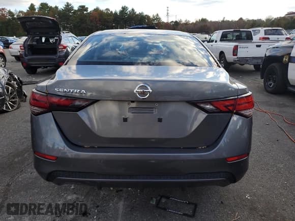 ✅ 2021 Nissan Sentra S • VIN: 3N1AB8BV1MY273114 • Lot: 89856535. Wystawiony na Copart z przebiegiem 76 495 mil. Bezpłatny archiwum sprzedaży aukcyjnych z USA i szczegółowy raport historii pojazdu na DreamBid. Zdjęcie 6.