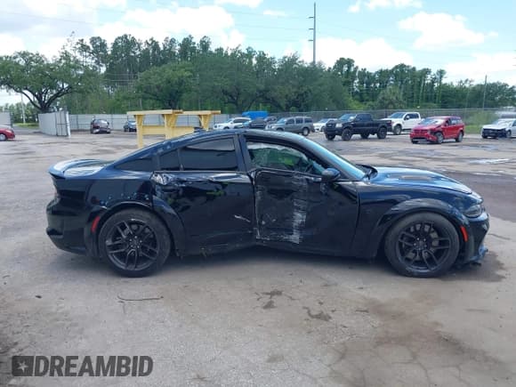 ✅ 2023 Dodge Charger SRT Hellcat Widebody Jailbreak • VIN: 2C3CDXL93PH642422 • Lot: 42216668. Listed on IAAI with 26,645 mi. Free auction sales archive from the USA and detailed vehicle history report at DreamBid. Image 13.