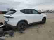 2023 Dodge Hornet GT Plus z VIN ZACNDFBNXP3A04882, wystawiony jako Copart lot #50923945 z przebiegiem 38 069 mil mil oraz Szkoda całkowita • Salvage title. Historia ofert i sprzedaży dostępna na DreamBid. Obrazek 3.