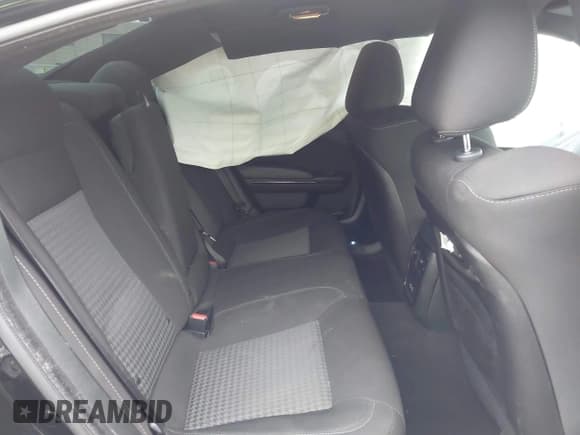 ✅ 2023 Dodge Charger GT • VIN: 2C3CDXHG0PH516509 • Lot: 43452874. Wystawiony na IAAI z przebiegiem 26 669 mil. Bezpłatny archiwum sprzedaży aukcyjnych z USA i szczegółowy raport historii pojazdu na DreamBid. Zdjęcie 8.