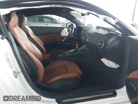 ✅ 2016 Audi TT 2.0T • VIN: TRUC5AFV6G1022182 • Lot: 43752227. Listed on IAAI with 89,021 mi. Free auction sales archive from the USA and detailed vehicle history report at DreamBid. Image 5.