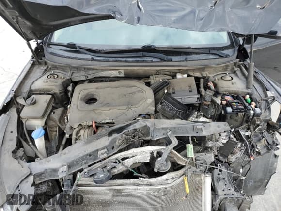 ✅ 2019 Hyundai Sonata SE • VIN: 5NPE24AF8KH777915 • Лот: 39777283. Опубликован ранее на Copart с пробегом 85 897 миль. Бесплатный доступ к архиву аукционных продаж из США и подробный отчёт об истории автомобиля на DreamBid. Изображение 12.