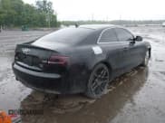 ✅ 2010 Audi A5 Premium Plus • VIN: WAULFAFR6AA002531 • Lot: 42326660. Wystawiony na IAAI z przebiegiem Nie podano. Bezpłatny archiwum sprzedaży aukcyjnych z USA i szczegółowy raport historii pojazdu na DreamBid. Zdjęcie 4.