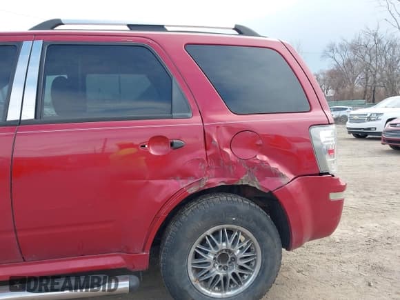 ✅ 2011 Mercury Mariner • VIN: 4M2CN8B76BKJ04064 • Лот: 41973530. Опубликован ранее на IAAI с пробегом 137 753 миль. Бесплатный доступ к архиву аукционных продаж из США и подробный отчёт об истории автомобиля на DreamBid. Изображение 12.