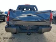 ✅ 2021 Toyota Tundra Limited • VIN: 5TFHY5F14MX040801 • Lot: 65092715. Wystawiony na Copart z przebiegiem Nie podano. Bezpłatny archiwum sprzedaży aukcyjnych z USA i szczegółowy raport historii pojazdu na DreamBid. Zdjęcie 6.