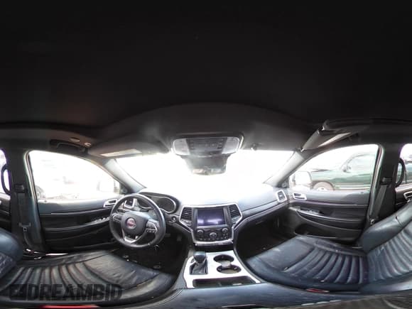 ✅ 2018 Jeep Grand Cherokee Limited • VIN: 1C4RJEBG2JC125920 • Lot: 42736605. Listed on IAAI with 100,597 mi. Free auction sales archive from the USA and detailed vehicle history report at DreamBid. Image 18.