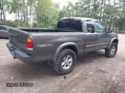 ✅ 2003 Toyota Tundra Limited • VIN: 5TBBT48183S435072 • Lot: 42948902. Wystawiony na IAAI z przebiegiem 128 313 mil. Bezpłatny archiwum sprzedaży aukcyjnych z USA i szczegółowy raport historii pojazdu na DreamBid. Zdjęcie 4.