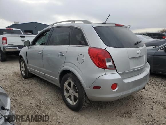 ✅ 2013 Chevrolet Captiva Sport LT • VIN: 3GNAL3EK0DS622403 • Lot: 48796375. Wystawiony na Copart z przebiegiem 104 456 mil. Bezpłatny archiwum sprzedaży aukcyjnych z USA i szczegółowy raport historii pojazdu na DreamBid. Zdjęcie 2.