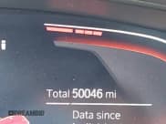 ✅ 2020 BMW 5 Series M550i xDrive • VIN: WBAJS7C0XLCD42738 • Lot: 42326945. Wystawiony na IAAI z przebiegiem 50 046 mil. Bezpłatny archiwum sprzedaży aukcyjnych z USA i szczegółowy raport historii pojazdu na DreamBid. Zdjęcie 15.