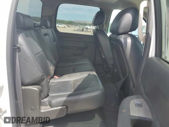 ✅ 2013 Chevrolet Silverado 2500HD LT • VIN: 1GC1KXCGXDF183636 • Lot: 69506885. Listed on Copart with 159,466 mi. Free auction sales archive from the USA and detailed vehicle history report at DreamBid. Image 10.