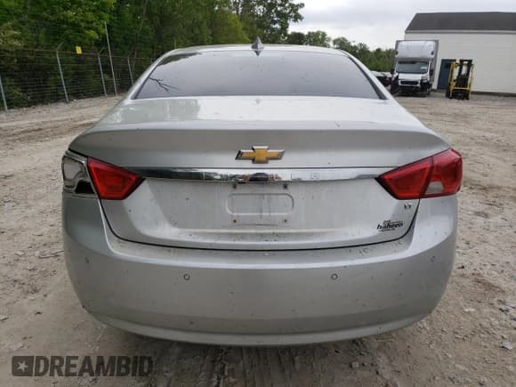 ✅ 2015 Chevrolet Impala LT • VIN: 2G1115SL7F9248033 • Lot: 58547095. Wystawiony na Copart z przebiegiem 137 901 mil. Bezpłatny archiwum sprzedaży aukcyjnych z USA i szczegółowy raport historii pojazdu na DreamBid. Zdjęcie 6.