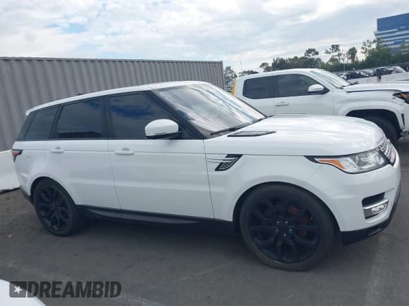 ✅ 2017 Land Rover Range Rover Sport HSE • VIN: SALWR2FV7HA130564 • Lot: 43698860. Wystawiony na IAAI z przebiegiem 101 356 mil. Bezpłatny archiwum sprzedaży aukcyjnych z USA i szczegółowy raport historii pojazdu na DreamBid. Zdjęcie 13.