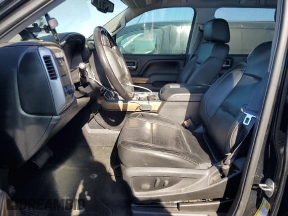 ✅ 2015 Chevrolet Silverado 1500 LTZ • VIN: 3GCPCSEC2FG206803 • Лот: 81825474. Опубликован ранее на Copart с пробегом 111 352 миль. Бесплатный доступ к архиву аукционных продаж из США и подробный отчёт об истории автомобиля на DreamBid. Изображение 7.