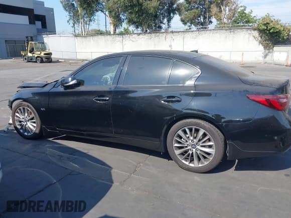 ✅ 2019 Infiniti Q50 Luxe • VIN: JN1EV7APXKM519471 • Лот: 42919191. Опубликован ранее на IAAI с пробегом Не указан. Бесплатный доступ к архиву аукционных продаж из США и подробный отчёт об истории автомобиля на DreamBid. Изображение 15.