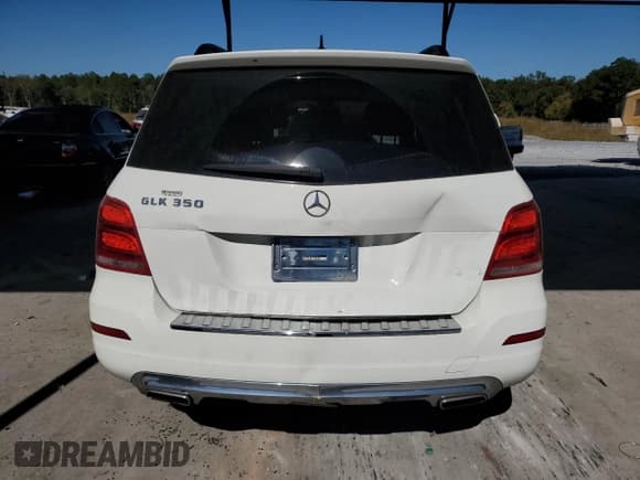 ✅ 2013 Mercedes-Benz GLK 350 • VIN: WDCGG5HB7DG136517 • Lot: 85390875. Listed on Copart with 170,126 mi. Free auction sales archive from the USA and detailed vehicle history report at DreamBid. Image 6.