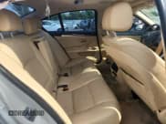 ✅ 2014 BMW 5 Series 528i xDrive • VIN: WBA5A7C54ED219379 • Lot: 70952105. Wystawiony na Copart z przebiegiem 142 526 mil. Bezpłatny archiwum sprzedaży aukcyjnych z USA i szczegółowy raport historii pojazdu na DreamBid. Zdjęcie 10.