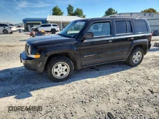 ✅ 2013 Jeep Patriot Sport • VIN: 1C4NJPBA4DD272485 • Lot: 91446745. Listed on Copart with 172,238 mi. Free auction sales archive from the USA and detailed vehicle history report at DreamBid. Image 1.