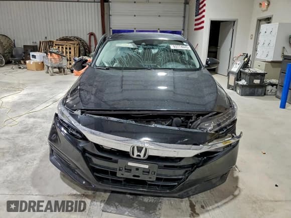 ✅ 2018 Honda Accord EX-L • VIN: 1HGCV1F59JA190451 • Лот: 93774645. Опубликован ранее на Copart с пробегом 174 727 миль. Бесплатный доступ к архиву аукционных продаж из США и подробный отчёт об истории автомобиля на DreamBid. Изображение 5.