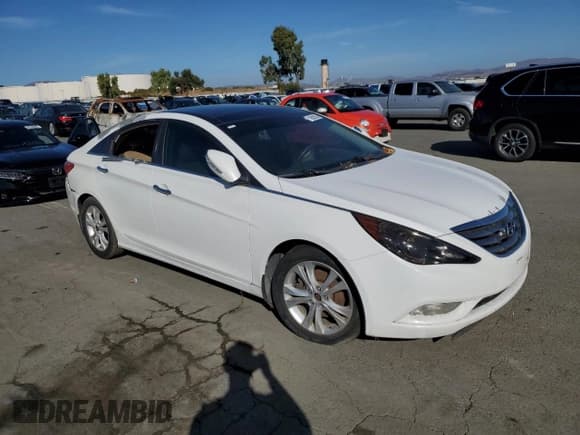 ✅ 2013 Hyundai Sonata Limited • VIN: 5NPEC4AC6DH685109 • Lot: 81962955. Listed on Copart with 131,611 mi. Free auction sales archive from the USA and detailed vehicle history report at DreamBid. Image 4.