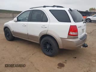 ✅ 2003 Kia Sorento LX • VIN: KNDJC733035154502 • Лот: 43806666. Опубликован ранее на IAAI с пробегом 160 230 миль. Бесплатный доступ к архиву аукционных продаж из США и подробный отчёт об истории автомобиля на DreamBid. Изображение 3.