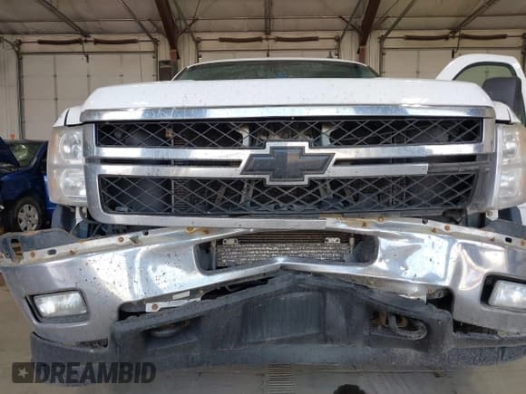 ✅ 2011 Chevrolet Silverado 2500HD LT • VIN: 1GC1KXCG9BF258713 • Лот: 42401869. Опубликован ранее на IAAI с пробегом 288 527 миль. Бесплатный доступ к архиву аукционных продаж из США и подробный отчёт об истории автомобиля на DreamBid. Изображение 6.