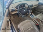 ✅ 2000 BMW Z3 2.5 • VIN: 4USCH9347YLG03205 • Лот: 94630905. Опубликован ранее на Copart с пробегом 88 842 миль. Бесплатный доступ к архиву аукционных продаж из США и подробный отчёт об истории автомобиля на DreamBid. Изображение 8.