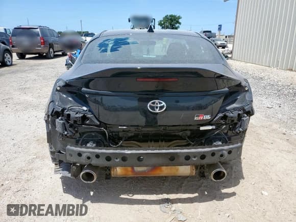 ✅ 2025 Toyota 86 Premium • VIN: JF1ZNBE12S8753190 • Lot: 66493805. Wystawiony na Copart z przebiegiem 6 262 mil. Bezpłatny archiwum sprzedaży aukcyjnych z USA i szczegółowy raport historii pojazdu na DreamBid. Zdjęcie 6.