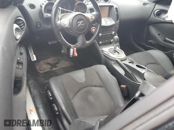 ✅ 2019 Nissan 370Z • VIN: JN1AZ4EH2KM420910 • Лот: 82446683. Опубликован ранее на Copart с пробегом 54 707 миль. Бесплатный доступ к архиву аукционных продаж из США и подробный отчёт об истории автомобиля на DreamBid. Изображение 8.