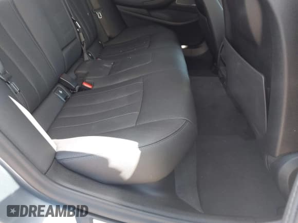 ✅ 2021 BMW 5 Series 530i • VIN: WBA53BH04MWX16672 • Lot: 41963601. Listed on IAAI with 65,155 mi. Free auction sales archive from the USA and detailed vehicle history report at DreamBid. Image 8.