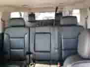 2015 Chevrolet Suburban LT z VIN 1GNSKJKC1FR570312, wystawiony jako Copart lot #71025264 z przebiegiem 385 638 mil mil oraz Szkoda całkowita • Salvage title. Historia ofert i sprzedaży dostępna na DreamBid. Obrazek 10.