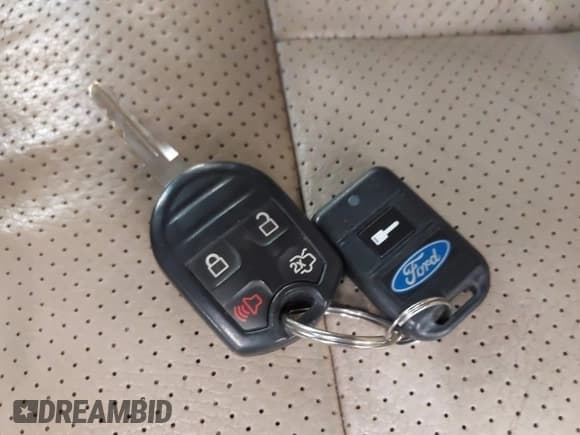 ✅ 2014 Ford Expedition Max King Ranch • VIN: 1FMJK1J59EEF51158 • Лот: 43435320. Опубликован ранее на IAAI с пробегом 217 151 миль. Бесплатный доступ к архиву аукционных продаж из США и подробный отчёт об истории автомобиля на DreamBid. Изображение 11.