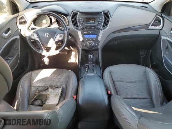 ✅ 2013 Hyundai Santa Fe Sport • VIN: 5XYZU3LA5DG037269 • Lot: 92419905. Listed on Copart with 86,374 mi. Free auction sales archive from the USA and detailed vehicle history report at DreamBid. Image 8.