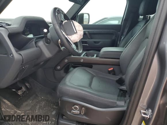 ✅ 2023 Land Rover Defender X • VIN: SALEXFEU8P2239643 • Лот: 42451315. Опубликован ранее на Copart с пробегом 13 186 миль. Бесплатный доступ к архиву аукционных продаж из США и подробный отчёт об истории автомобиля на DreamBid. Изображение 7.