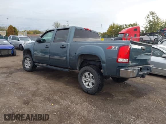 ✅ 2012 GMC Sierra 1500 SLE • VIN: 3GTP2VE72CG235883 • Лот: 43504389. Опубликован ранее на IAAI с пробегом 169 675 миль. Бесплатный доступ к архиву аукционных продаж из США и подробный отчёт об истории автомобиля на DreamBid. Изображение 3.
