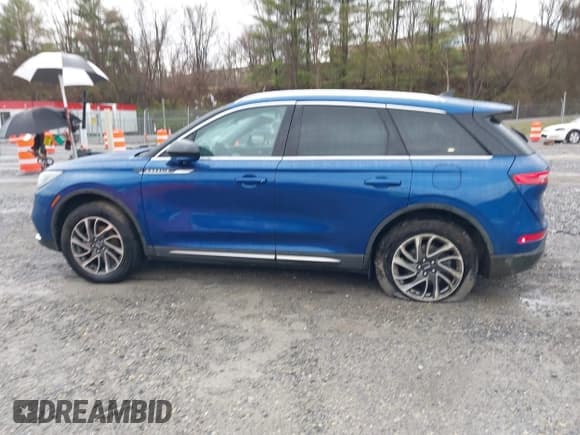 ✅ 2020 Lincoln Corsair Standard • VIN: 5LMCJ1D93LUL01604 • Lot: 41864841. Wystawiony na IAAI z przebiegiem 52 770 mil. Bezpłatny archiwum sprzedaży aukcyjnych z USA i szczegółowy raport historii pojazdu na DreamBid. Zdjęcie 14.