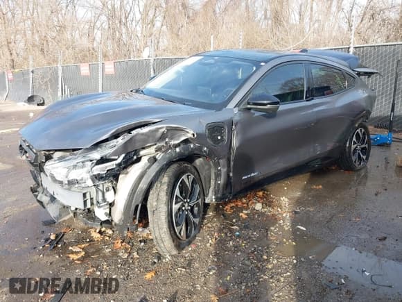 ✅ 2021 Ford Mustang Mach-E Premium • VIN: 3FMTK3R74MMA08531 • Lot: 41084631. Listed on IAAI with 68,101 mi. Free auction sales archive from the USA and detailed vehicle history report at DreamBid. Image 21.