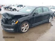 ✅ 2014 Volkswagen Passat SE • VIN: 1VWBN7A3XEC088988 • Лот: 43028539. Опубликован ранее на IAAI с пробегом 114 764 миль. Бесплатный доступ к архиву аукционных продаж из США и подробный отчёт об истории автомобиля на DreamBid. Изображение 2.