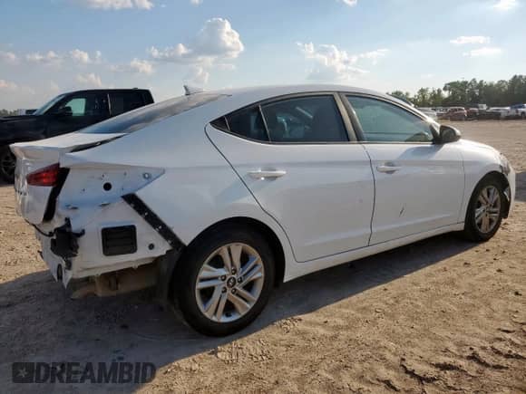 2020 Hyundai Elantra SEL с VIN 5NPD84LFXLH584139, выставлен на аукционе Copart как лот 71121325 с пробегом 104 714 миль миль и Списание • Salvage title. История ставок и продаж доступна на DreamBid. Изображение 3.