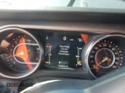 ✅ 2021 Jeep Gladiator Sport S • VIN: 1C6HJTAG9ML516088 • Lot: 71263085. Wystawiony na Copart z przebiegiem 106 200 mil. Bezpłatny archiwum sprzedaży aukcyjnych z USA i szczegółowy raport historii pojazdu na DreamBid. Zdjęcie 9.