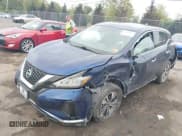 ✅ 2020 Nissan Murano S • VIN: 5N1AZ2AS9LN143991 • Lot: 43302919. Wystawiony na IAAI z przebiegiem 63 620 mil. Bezpłatny archiwum sprzedaży aukcyjnych z USA i szczegółowy raport historii pojazdu na DreamBid. Zdjęcie 2.