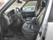 ✅ 2008 Land Rover LR3 SE • VIN: SALAE25468A444379 • Lot: 79181224. Wystawiony na Copart z przebiegiem 168 141 mil. Bezpłatny archiwum sprzedaży aukcyjnych z USA i szczegółowy raport historii pojazdu na DreamBid. Zdjęcie 7.