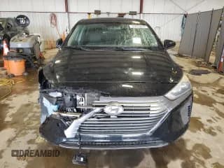 ✅ 2017 Hyundai Ioniq Blue • VIN: KMHC65LC9HU030676 • Lot: 55653655. Wystawiony na Copart z przebiegiem 114 312 mil. Bezpłatny archiwum sprzedaży aukcyjnych z USA i szczegółowy raport historii pojazdu na DreamBid. Zdjęcie 5.