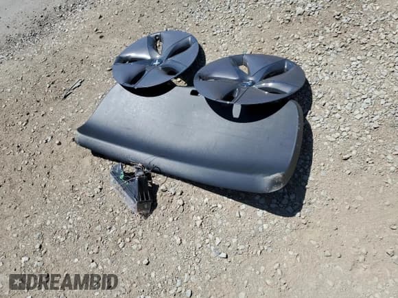 ✅ 2021 Tesla Model 3 Long Range • VIN: 5YJ3E1EB2MF015072 • Lot: 58063345. Wystawiony na Copart z przebiegiem 72 082 mil. Bezpłatny archiwum sprzedaży aukcyjnych z USA i szczegółowy raport historii pojazdu na DreamBid. Zdjęcie 12.