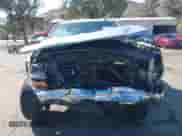 2019 Chevrolet Silverado 1500 LT z VIN 2GCRCPEC7K1131797, wystawiony jako IAAI lot #43279071 z przebiegiem 69 950 mil mil oraz . Historia ofert i sprzedaży dostępna na DreamBid. Obrazek 12.