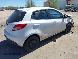 ✅ 2013 Mazda 2 Sport • VIN: JM1DE1KZ1D0153710 • Lot: 43369133. Listed on IAAI with 139,819 mi. Free auction sales archive from the USA and detailed vehicle history report at DreamBid. Image 4.