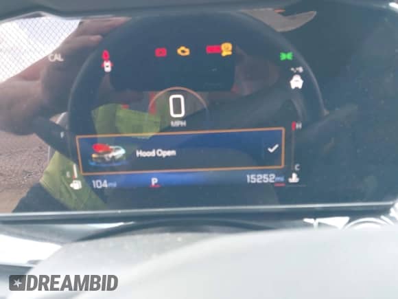 2024 Chevrolet Trax 2RS с VIN KL77LJE2XRC225928, выставлен на аукционе IAAI как лот 43103873 с пробегом 15 252 миль миль и . История ставок и продаж доступна на DreamBid. Изображение 7.